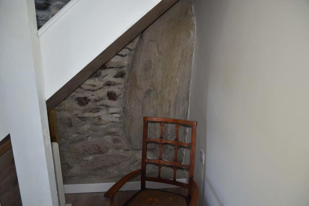 Secluded Cottage Nestled In The Beara Peninsula Killarney Exterior foto